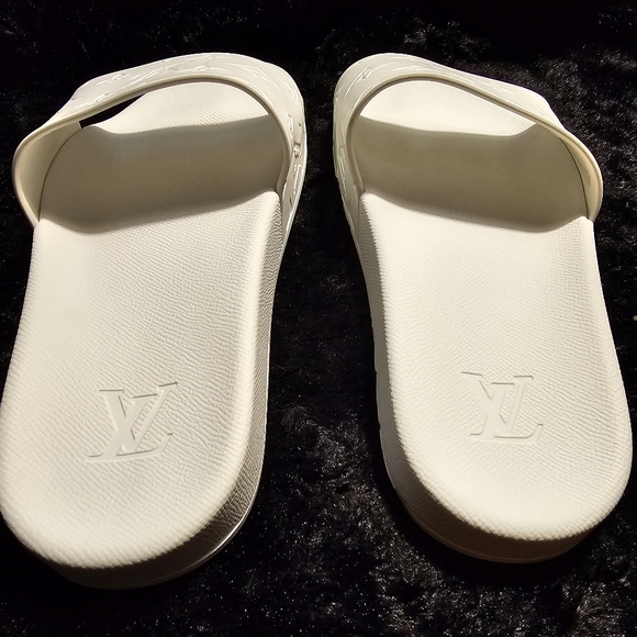 Louis Vuitton White Waterfront Mules - Size 7 - Picture 6 of 7